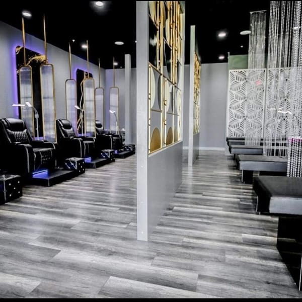 Anna Le at Stiletto Brows & Lashes - permanent makeup in West Des Moines, IA