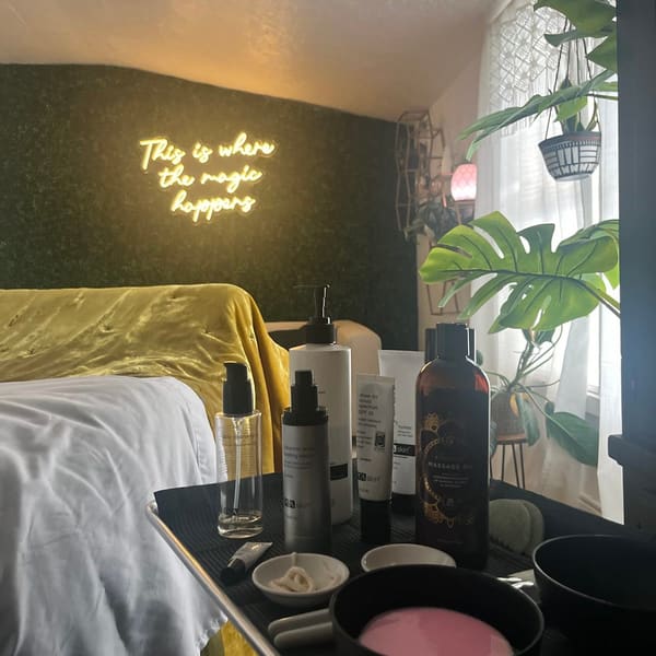 Aphrodite Day Spa - permanent makeup in Everett, WA