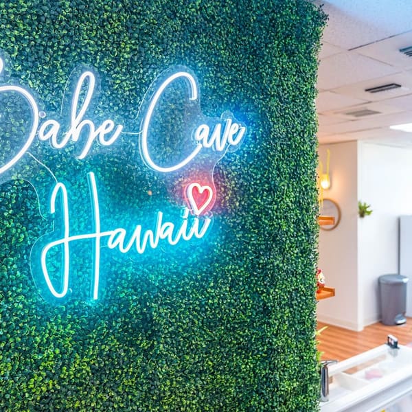Babe Cave Hawaii - permanent makeup in Honolulu, HI