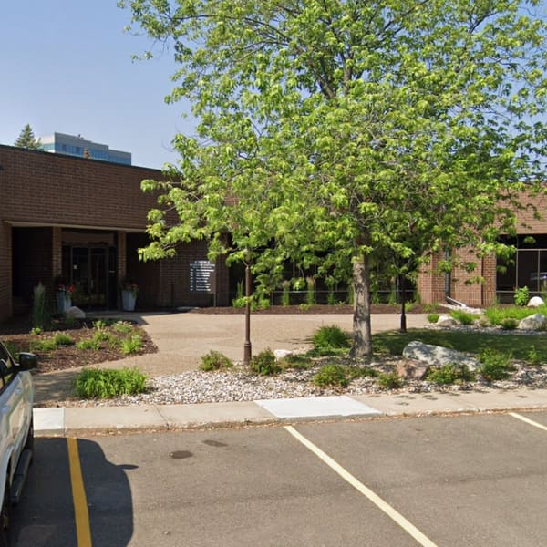 Beaut Brow Bar - permanent makeup in Edina, MN