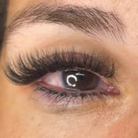Beauty bubble spa - permanent makeup work