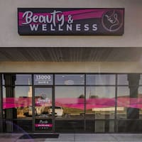 Beauty & Wellness - permanent makeup work