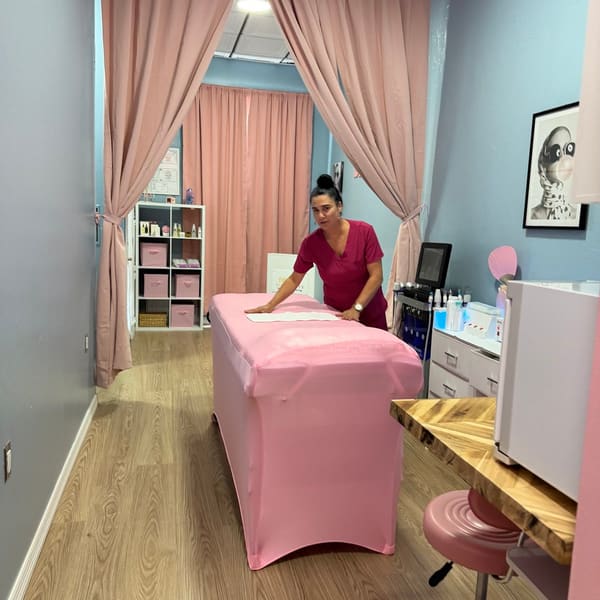 Bio Beauty Skincare and Waxing Center - permanent makeup in Newberry, FL