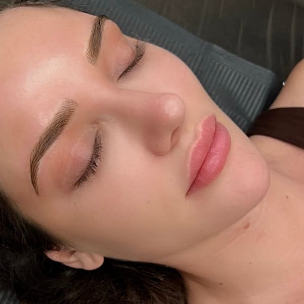 Blade and Shade By Kim Mihalap - permanent makeup in Virginia Beach, VA