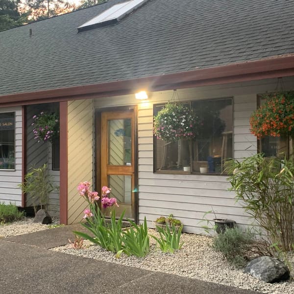Bloom (Bloom Olympia) - permanent makeup in Olympia, WA