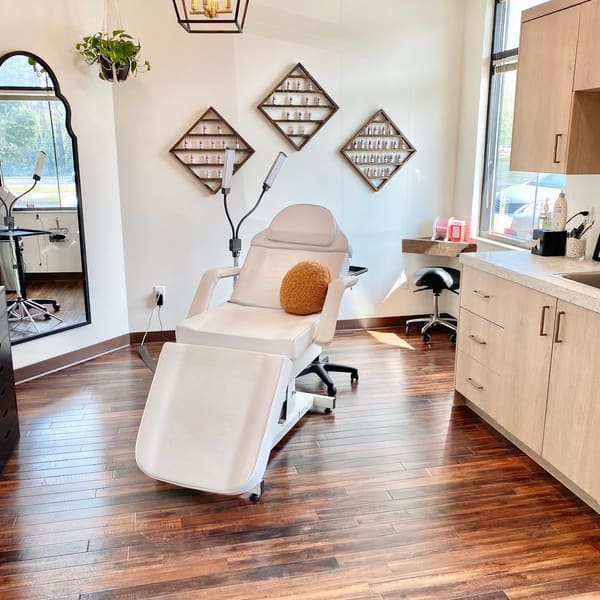 Brow Boulevard Microblading & Beauty - permanent makeup in Vadnais Heights, MN