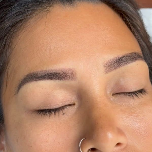 Brows and Bushes - permanent makeup in Honolulu, HI
