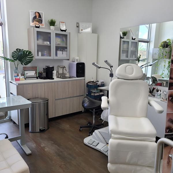 Brows LikeNatural - permanent makeup in The Woodlands, TX