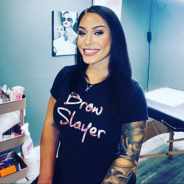 Browz n' Thingz - permanent makeup in St Charles, MO