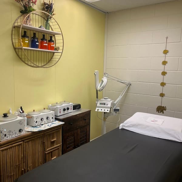 Candy's Vegan Waxing & Electrolysis-A Cruelty-Free Salon - permanent makeup in Long Beach, CA