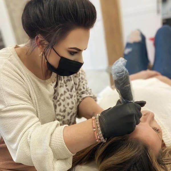 Chic Silhouettes - permanent makeup in Sioux Falls, SD