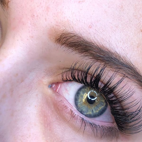 Confidence Beauty Bar - permanent makeup in Findlay, OH