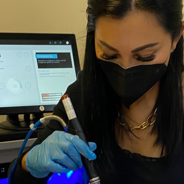 Da Vinci Aesthetic Lounge - permanent makeup in Bellevue, WA