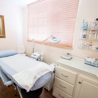 Designer Beauty (Skin Care and Permanent Make-up by Chin Lee) - permanent makeup work