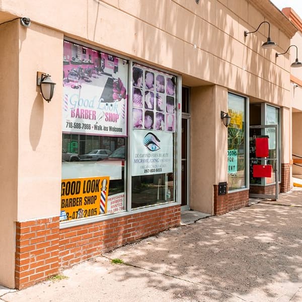 Diamond Eyes Beauty - permanent makeup in Cambria Heights, NY