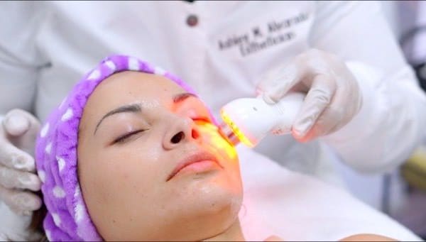 Diamonds and Queens - permanent makeup in Bakersfield, CA