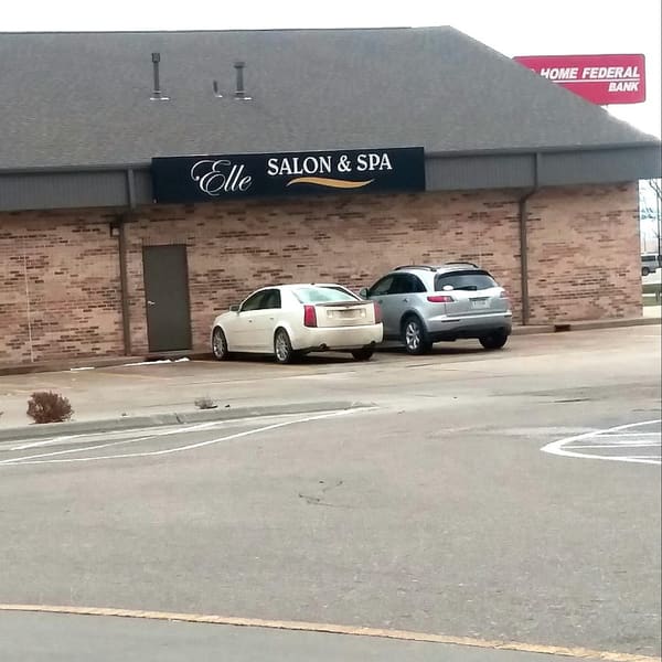 Elle - permanent makeup in Grand Island, NE
