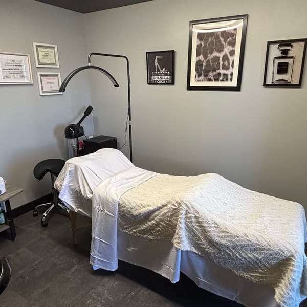Empire Esthetics LLC - permanent makeup in Montrose, CO