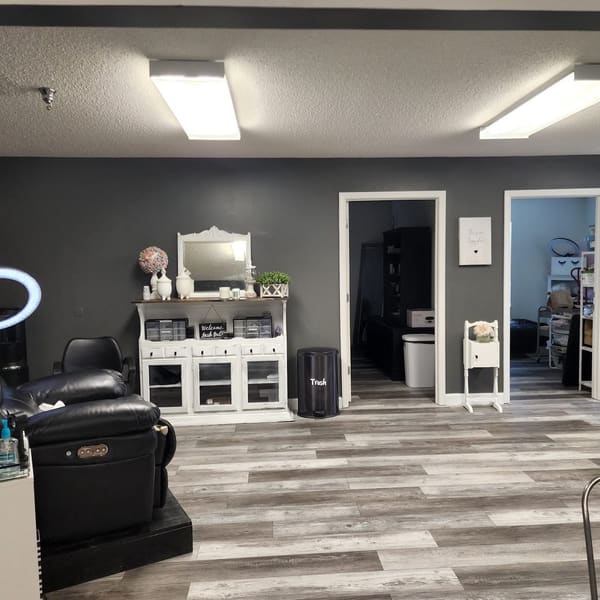 Eye Candy Beauty Bar - permanent makeup in Carmel, IN