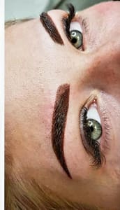 Eyebrow Tattoo result by Cleos permanent make up in Houston, TX