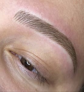 Eyebrow Tattoo result by Salón YamiLashes in Miami, FL