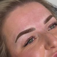 Eyebrows & Permanent Make Up By Liz - permanent makeup work