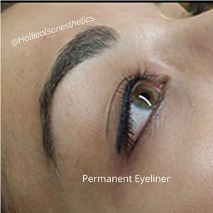 Eyeliner Tattoo result by Hollie Olson Esthetics and Permanent Makeup in Camas, WA
