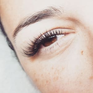 Eyeliner Tattoo result by Jenibrows Beauty Studio & Lashes in Stockton, CA