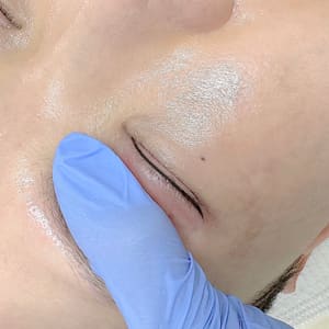 Eyeliner Tattoo result by JL Brow 엘에이반영구수강 in Los Angeles, CA