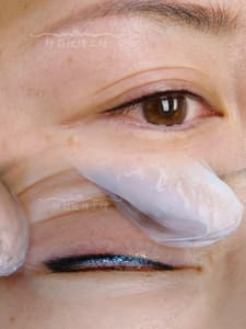 Eyeliner Tattoo result by 纤羽纹绣工坊(Microblading) in Tustin, CA
