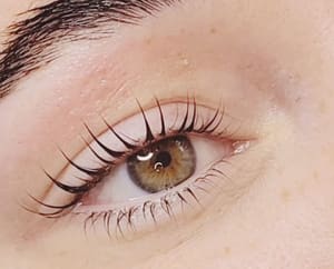 Eyeliner Tattoo result by The Groom Room Microblading, Brow & Wax Studio in Nashville, TN