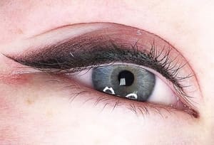 Eyeliner Tattoo result by Virtuoso Permanent Makeup in Brooklyn, NY