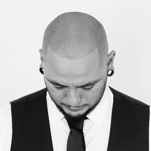 Fred312 scalp micropigmentation - permanent makeup in Berwyn, IL