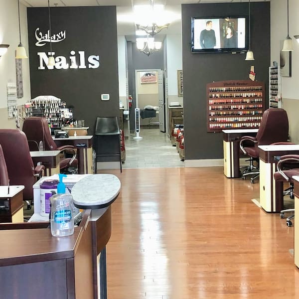 Galaxy Nails / Eyesbylinda - permanent makeup in Rome, GA
