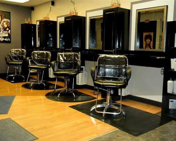 GG's Salon and Permanent Makeup - permanent makeup in St Paul, MN