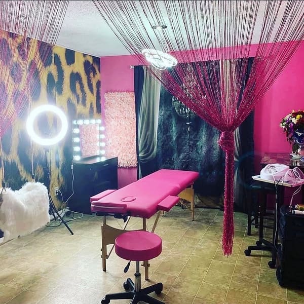 Glam Starr Brow Bar Spa and Academy - permanent makeup in Roswell, GA