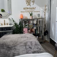 GlowxGiGi Skin & Beauty Studio - permanent makeup work