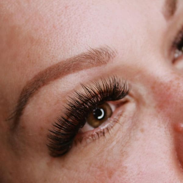 High Tide Beauty Bar - permanent makeup in Holly Ridge, NC