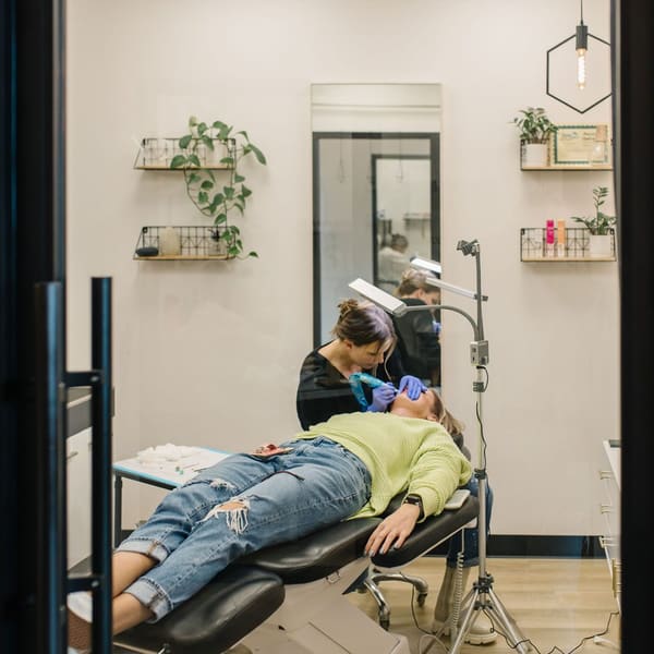 Hillery Nielsen Beauty Ink - permanent makeup in Providence, UT