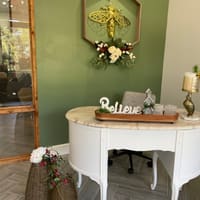 Hive Beauty - Body + Blow Bar - permanent makeup work