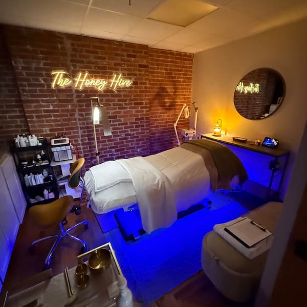 Honey Bee Beautiful Aesthetics - permanent makeup in Charleston, WV