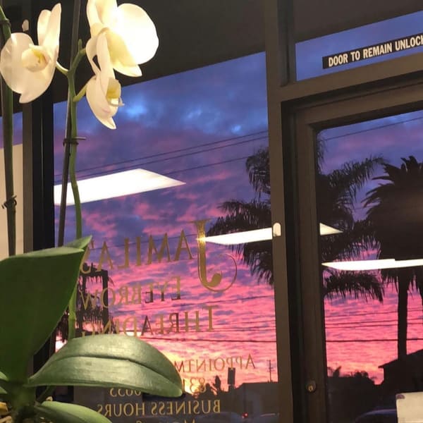 Jamila's eyebrow threading - permanent makeup in Watsonville, CA