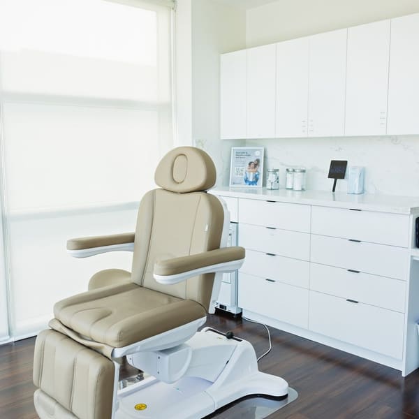 Lakes Aesthetics - permanent makeup in Miami Lakes, FL