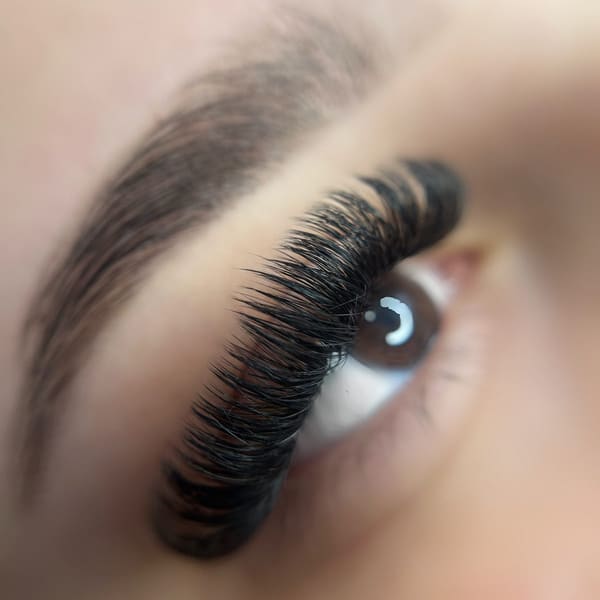 Lashes By Alinna - permanent makeup in Flushing, NY