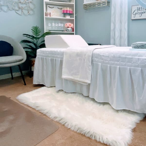 Lashout Studio - permanent makeup in Granada Hills, CA