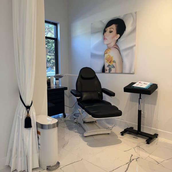 Long Time Liner Atlanta - permanent makeup in Duluth, GA