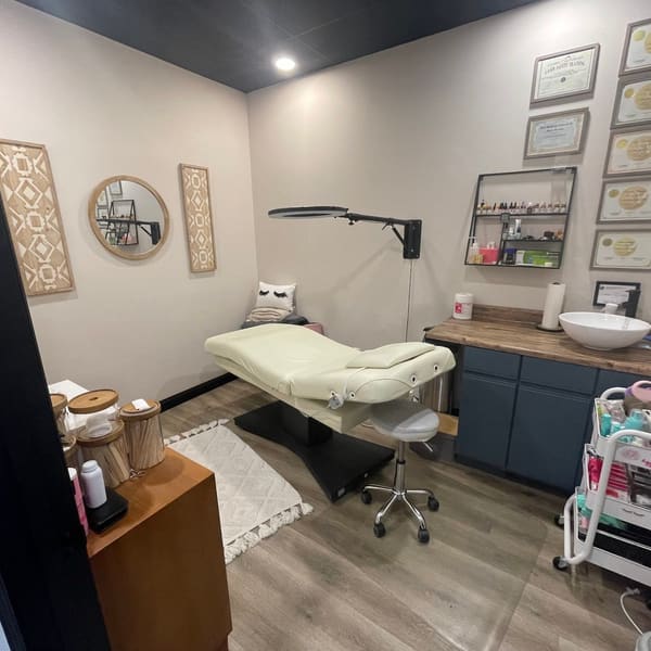 Lumi Lasers and Aesthetics LLC - permanent makeup in Crown Point, IN