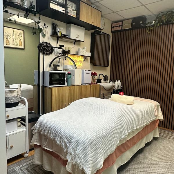 Lumiere Beauty Spa - permanent makeup in Lafayette, CA