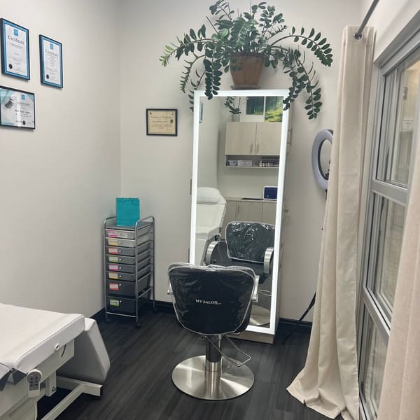 LuRu Beauty - permanent makeup in Woodland Hills, CA