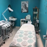 Luxe Beauty Day Spa & Aesthetics - permanent makeup work
